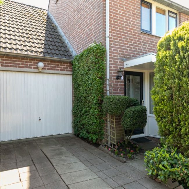 7_Gouden-regen-1-Prinsenbeek-via-Willemars-Wonen-4.jpg